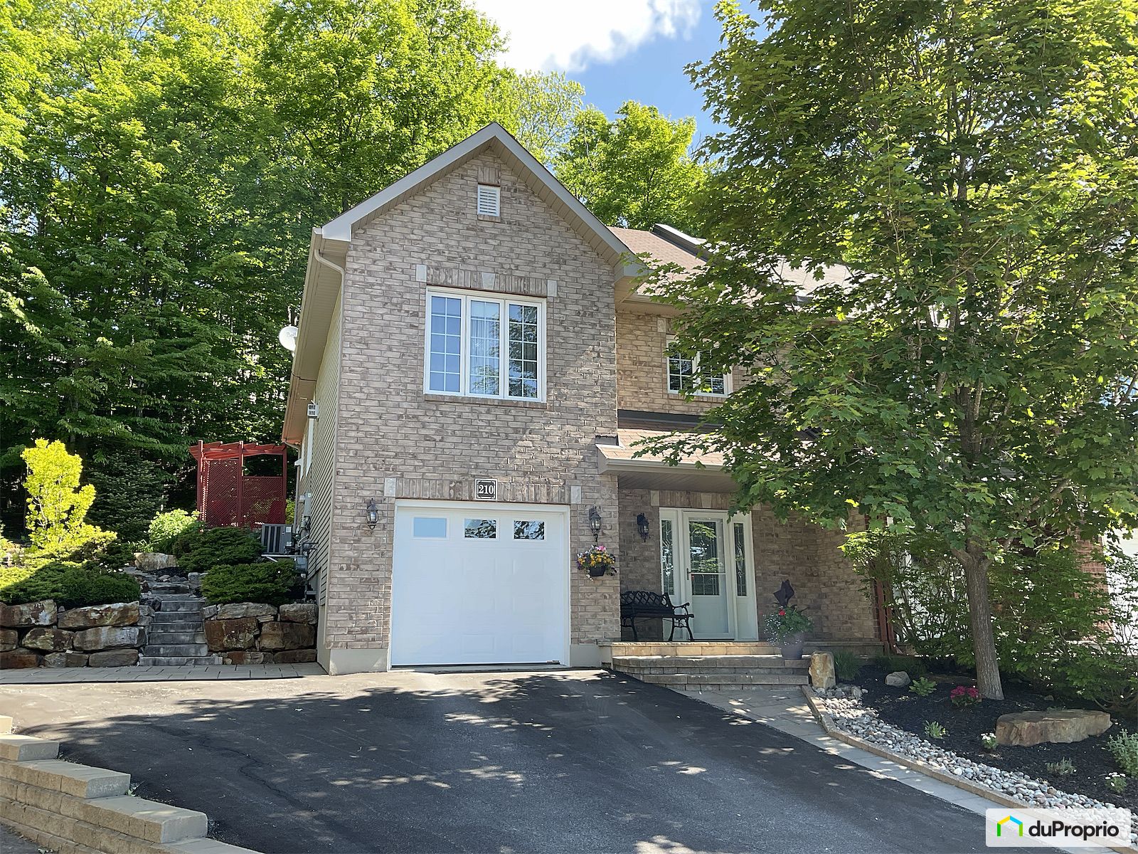 210 Rue De Port Daniel — photo 1