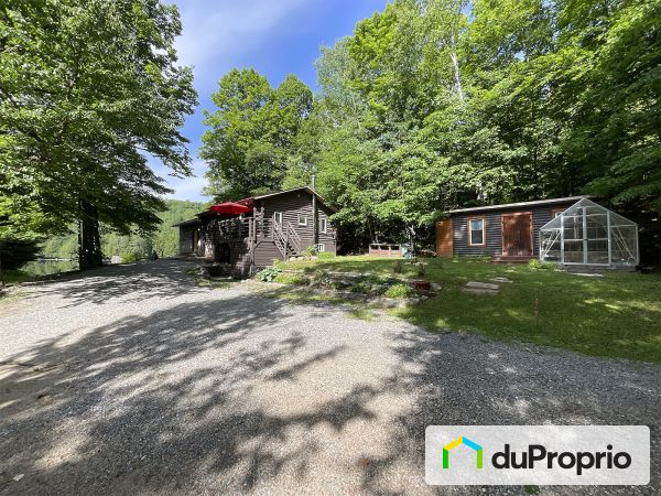 103 chemin du Lac Adéline, Val-Des-Bois for sale