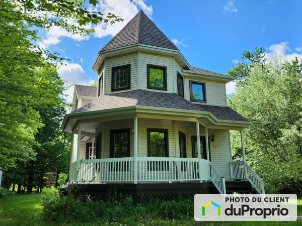 153 rue Larivière, St-Colomban for sale