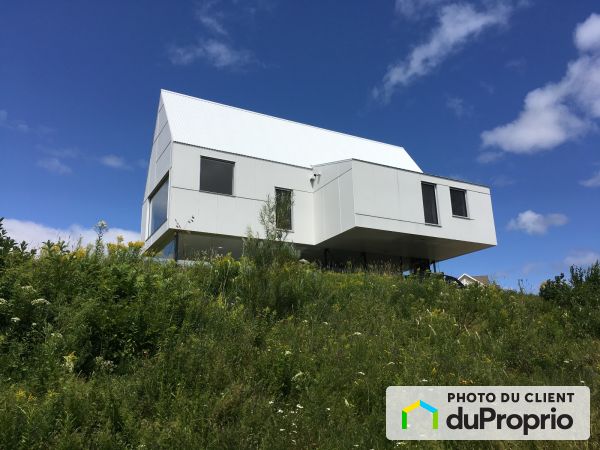 45, rue Guillot, St-Ferréol-les-Neiges à vendre