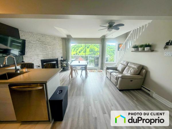 Aire ouverte - 763B, rue Principale, St-Sauveur à vendre
