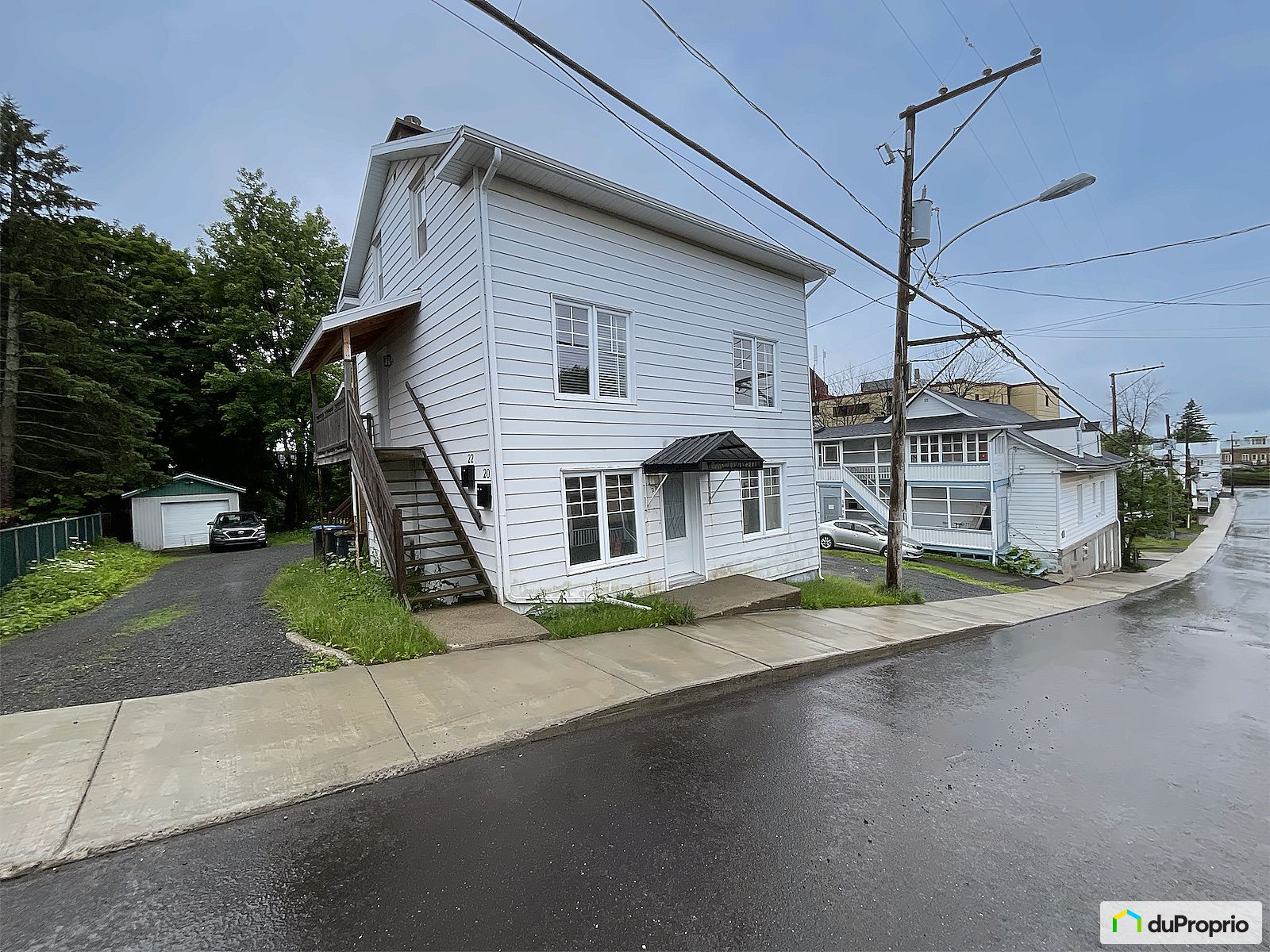 20 22 Rue Saint Etienne — photo 1