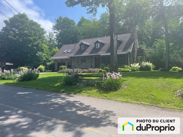242, montee Vachon, Brownsburg-Chatham à vendre