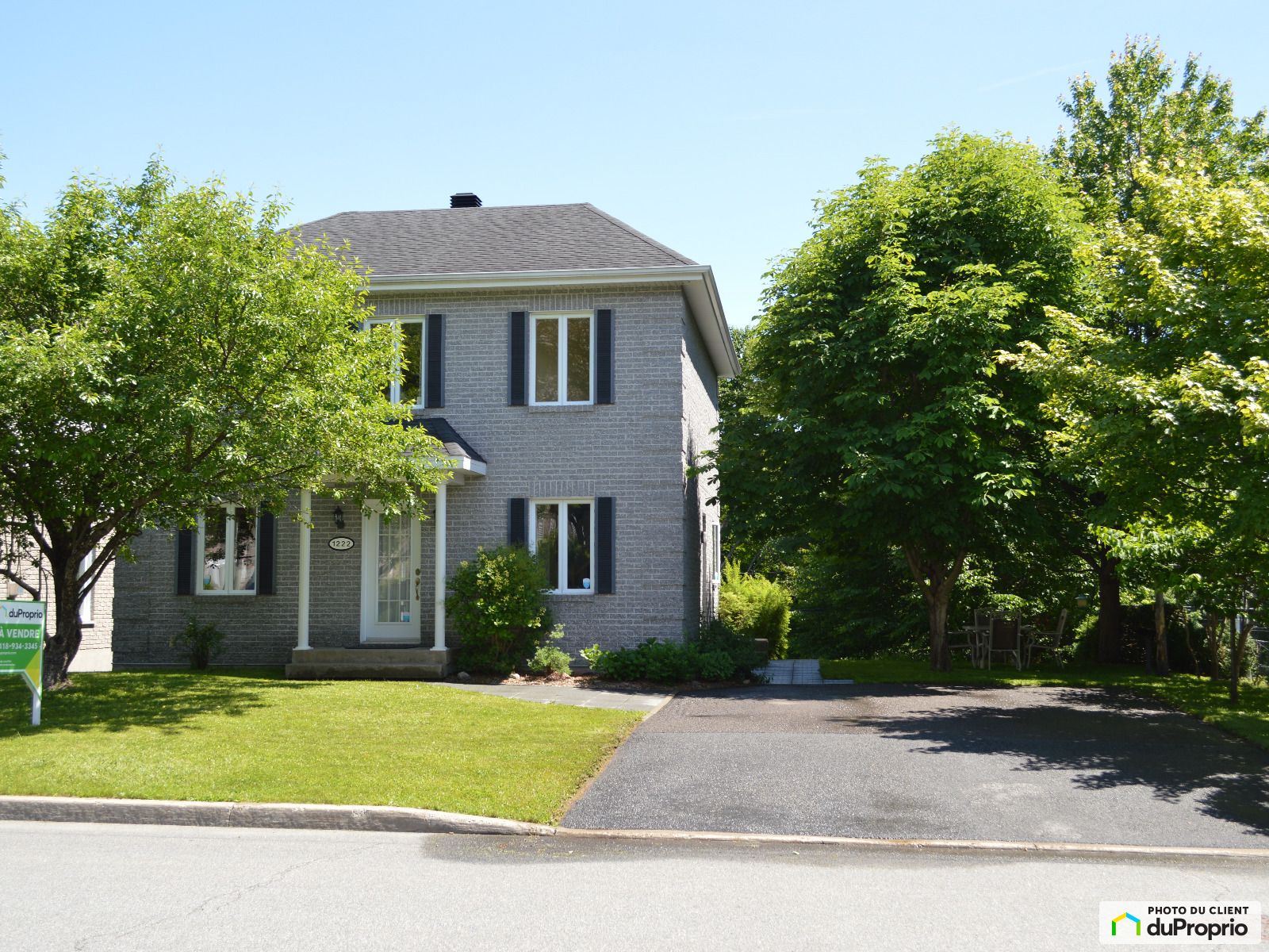 1222 Rue De La Souveraine — photo 2