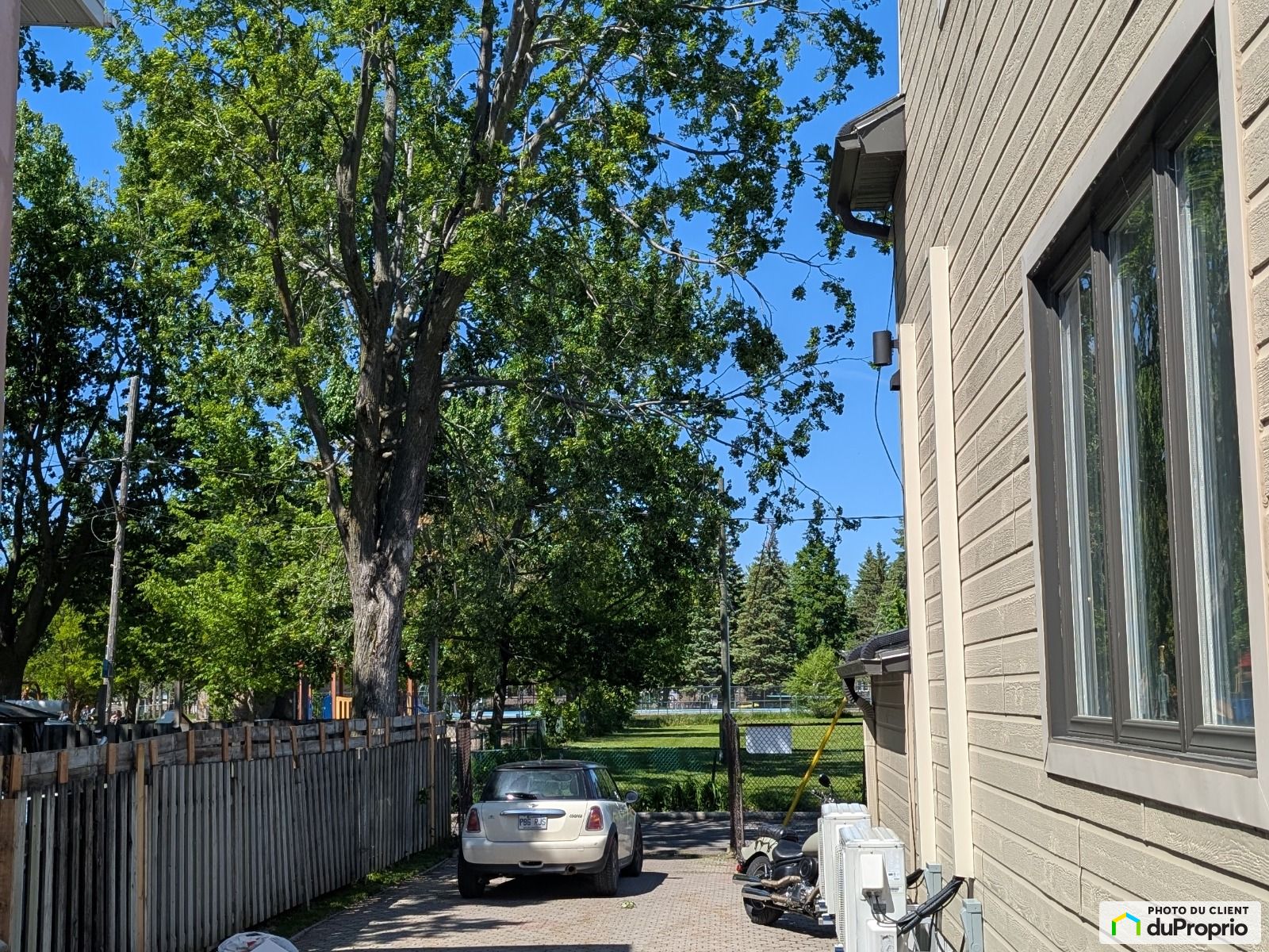 247 1Ere Avenue — photo 3