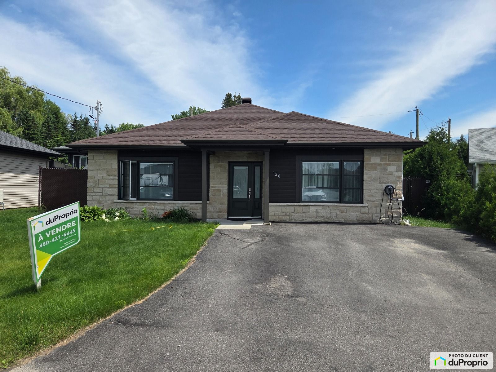 120 Rue Cuthbert — photo 1
