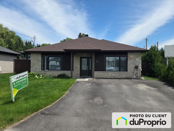 120 rue Cuthbert, Berthierville for sale