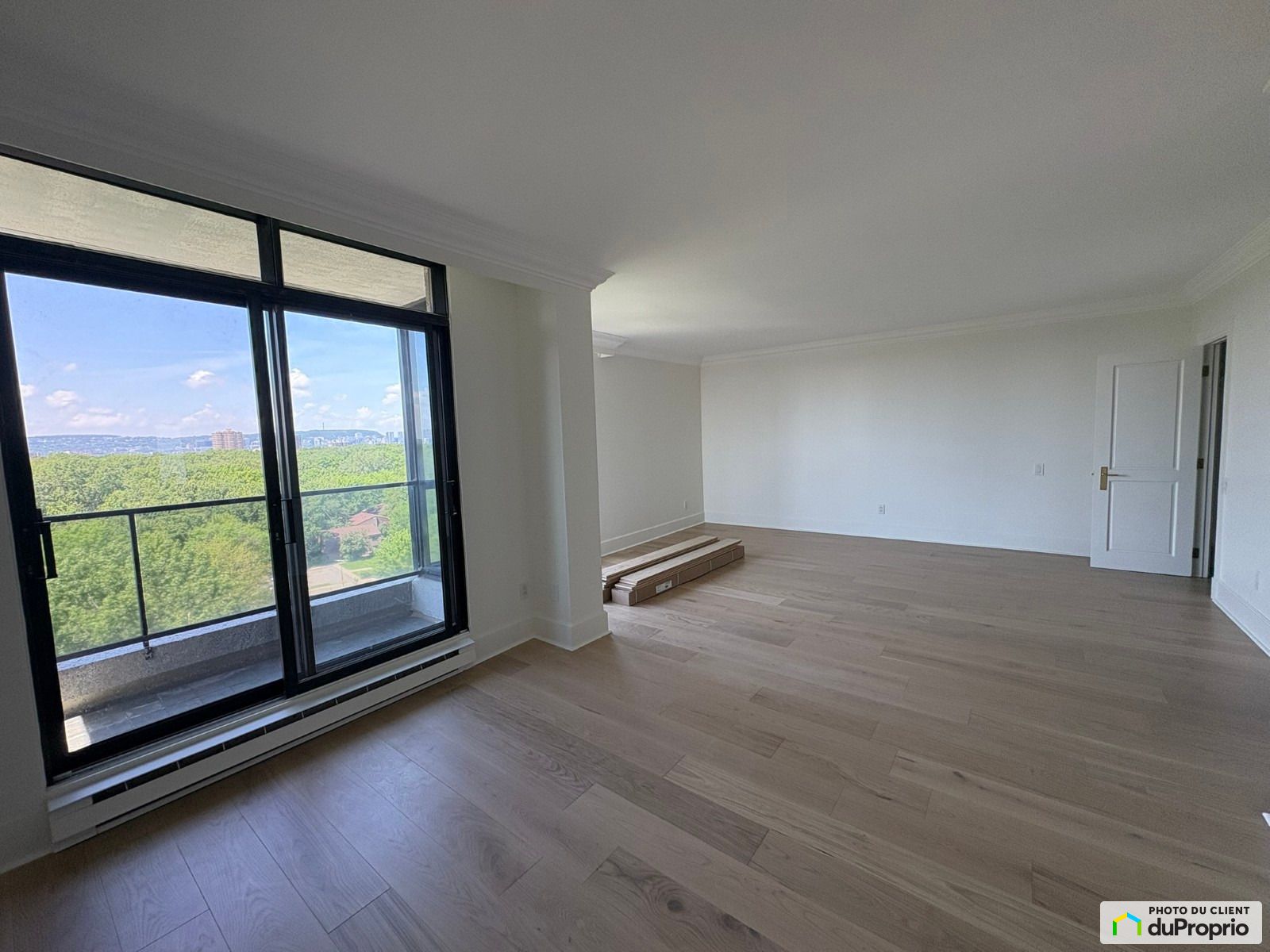 1108 200 Rue Hall — photo 3
