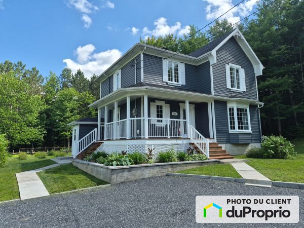 1047 rue Bresse, Ascot Corner for sale