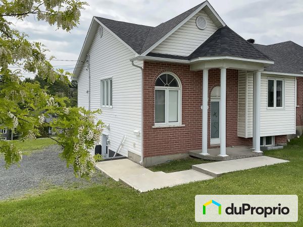 3405, rue Galt ouest, Sherbrooke (Mont-Bellevue) à vendre