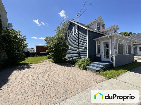 530, rue Saint-Pierre, Farnham à vendre