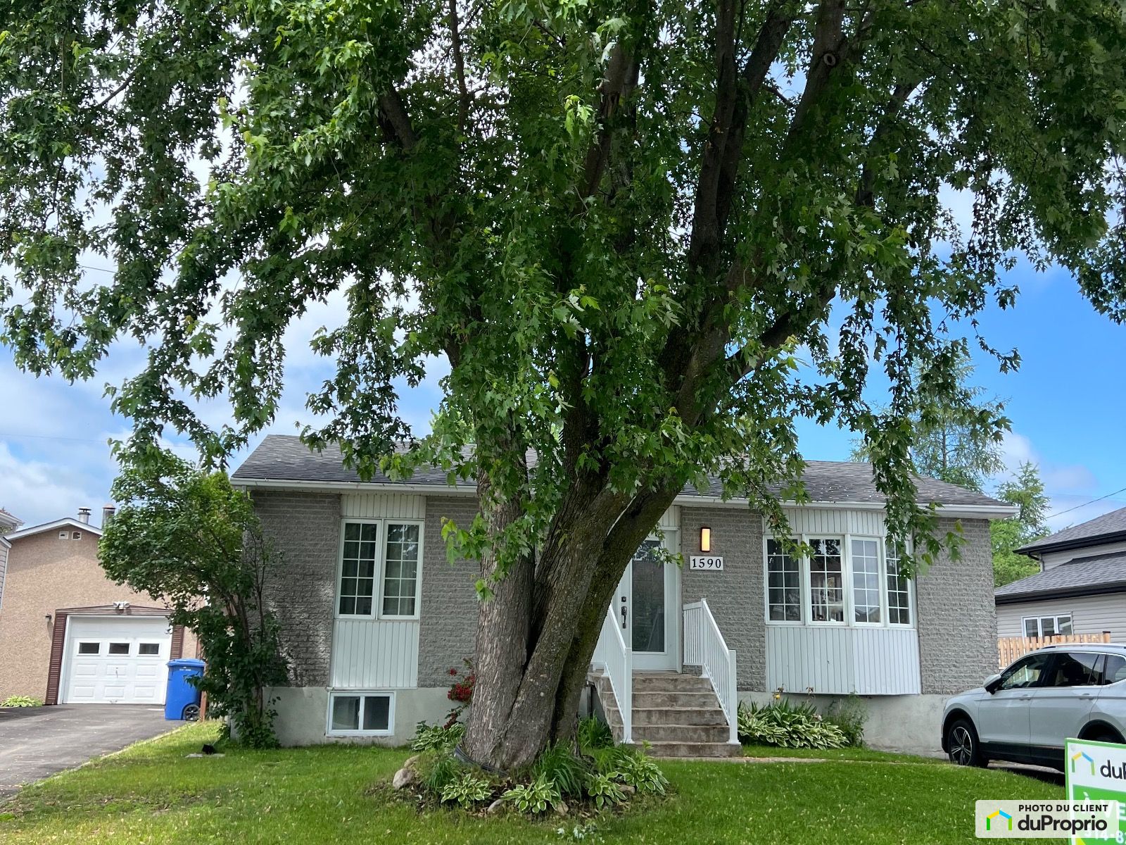 1590 Rue Du Buis — photo 1