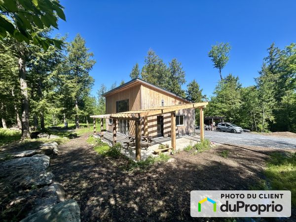 356 chemin des Sources, Abercorn for sale