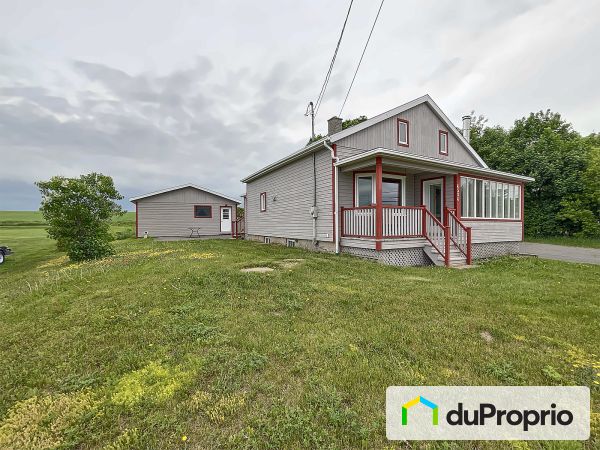 4534, chemin Royal, Ile d'Orléans (St-Jean) à vendre