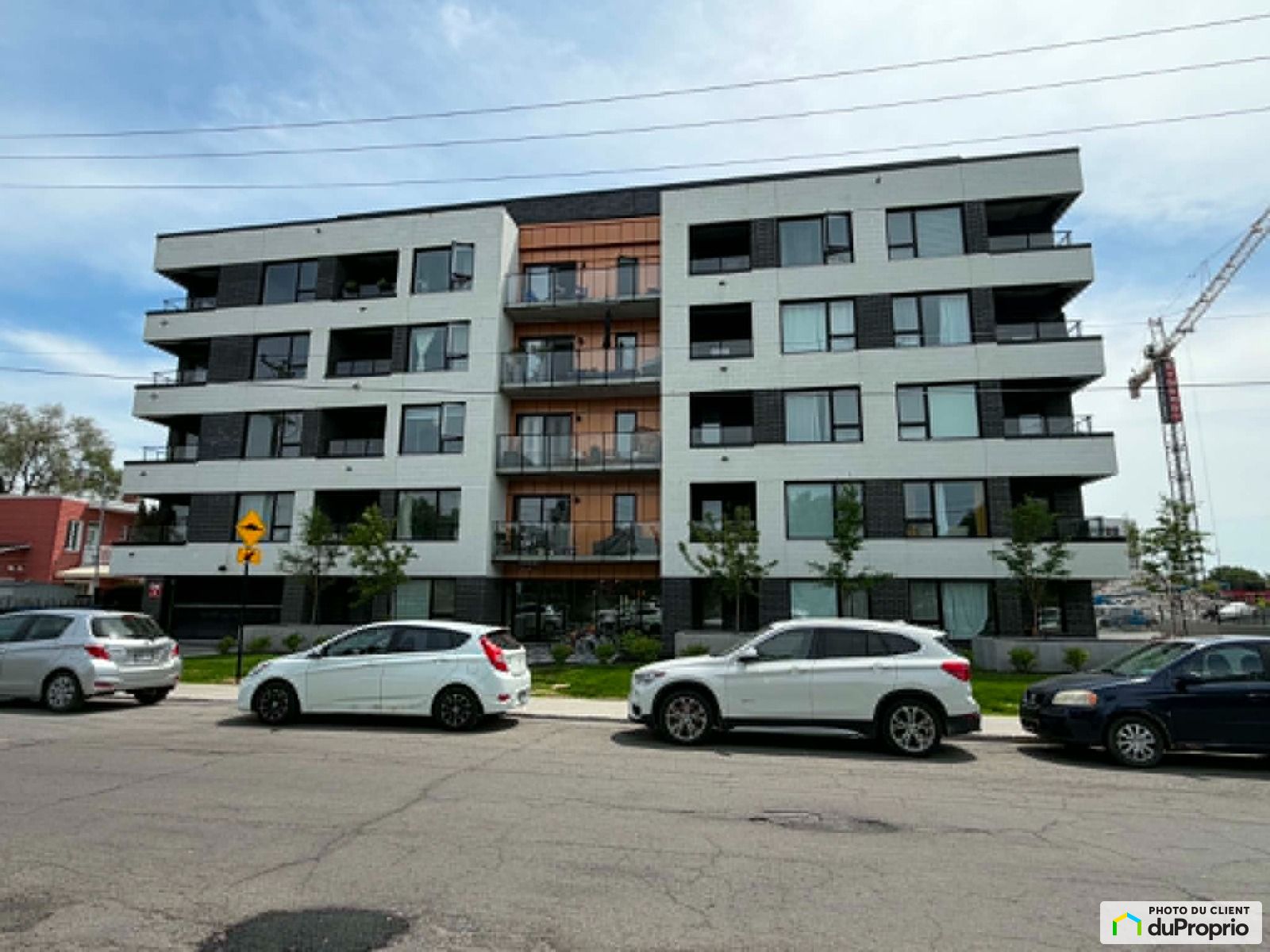 504 9290 Avenue Dubuisson — photo 1