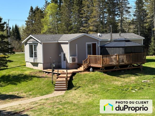 53, chemin de Duguesclin, Ste-Therese-De-Gaspe à vendre