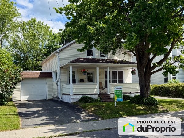 409 rue Duvernay, Granby for sale