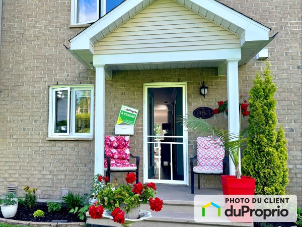953, rue Merry Nord, Magog à vendre
