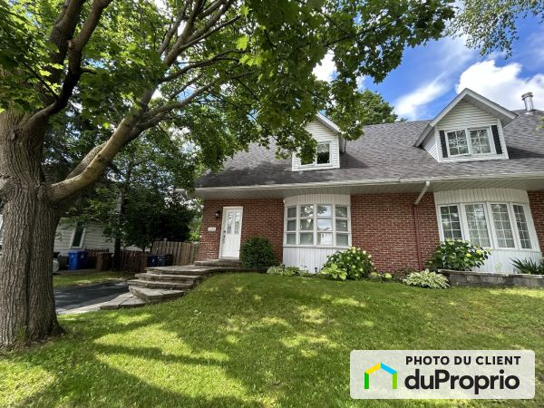 2140, rue de Mexico, Chomedey à vendre