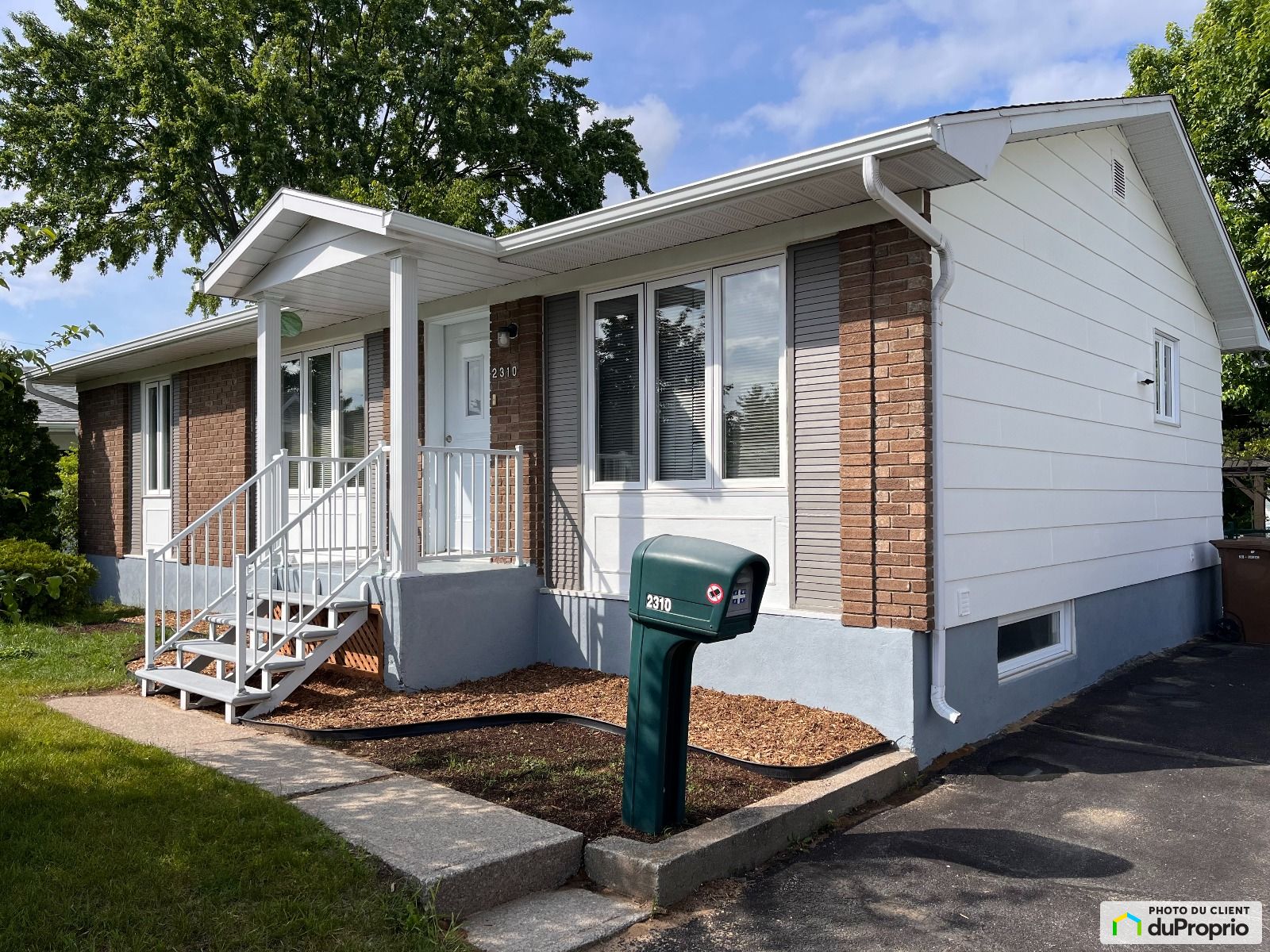 2310 Rue Magnan — photo 3
