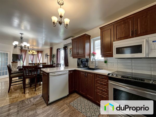 74 rue Circé, Delson for sale