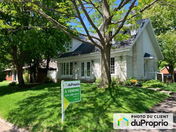 667, rue Routhier, Ste-Foy à vendre