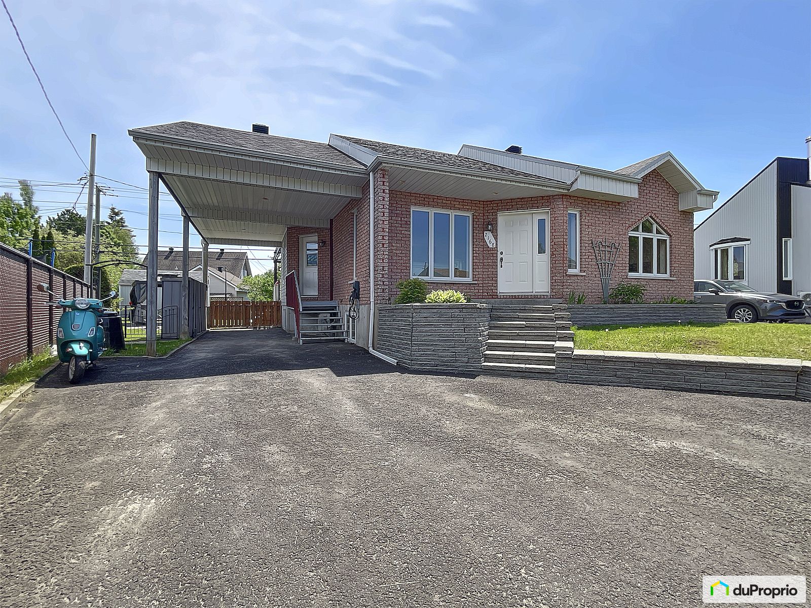 2168 Rue La Capelliere — photo 1