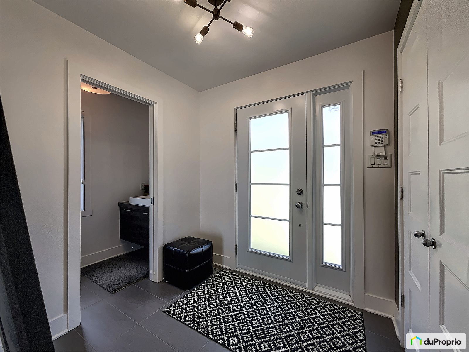73 Rue J C Wilson — photo 3
