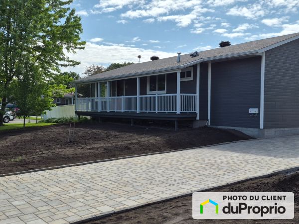 60, rue Codebecq, Salaberry-De-Valleyfield à vendre