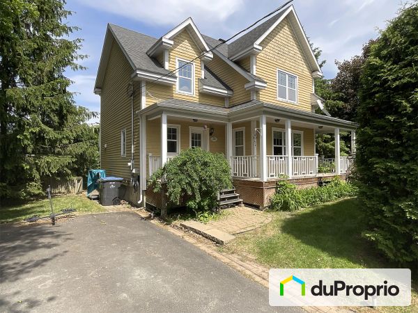 51 rue Houle, St-Jean-sur-Richelieu (St-Luc) for sale