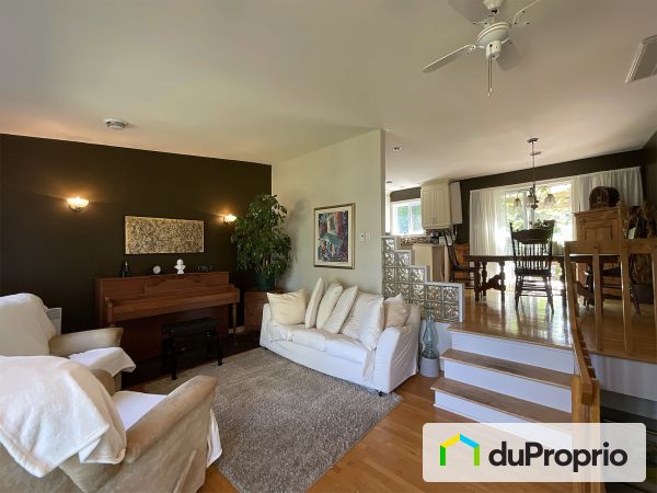 274 6e avenue, Ste-Marthe-Sur-Le-Lac for sale