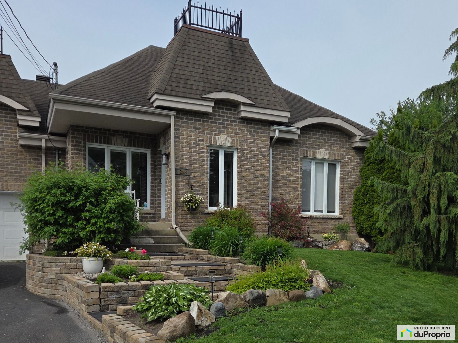 325 Avenue Denonville — photo 3