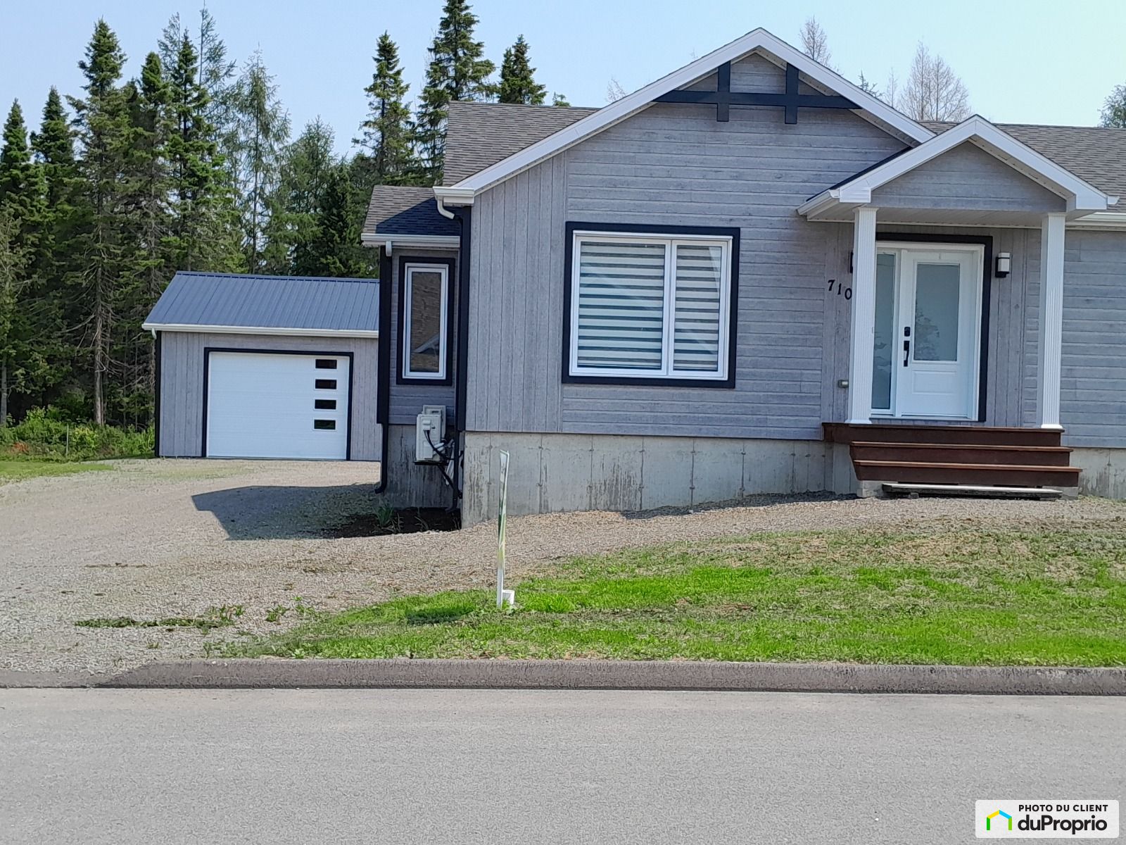 710 Rue Des Marronniers — photo 3
