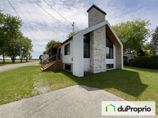 706 chemin des Patriotes, St-Denis-sur-Richelieu for sale