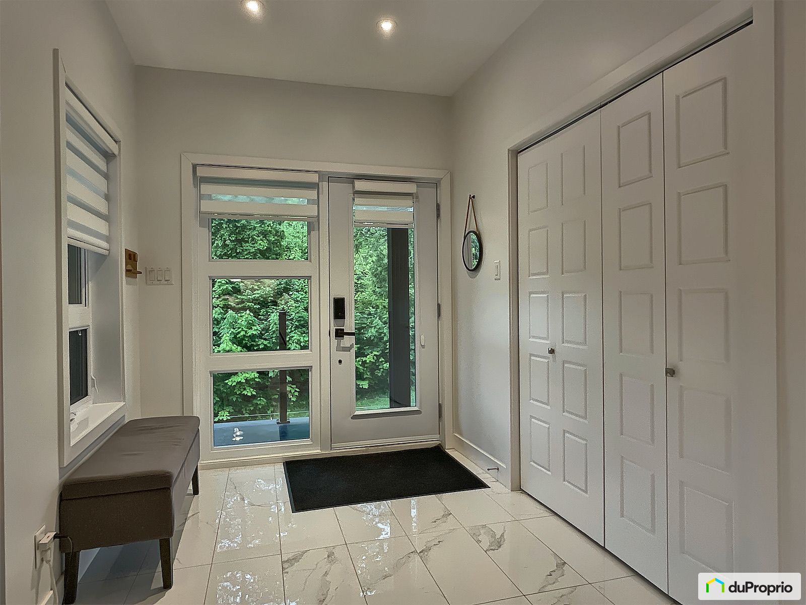 304 3350 Rue Saint Dominique — photo 1