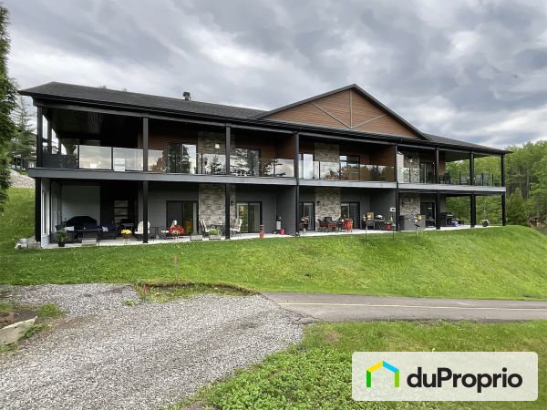 304-3350 rue Saint-Dominique, Jonquière (Jonquière) for sale