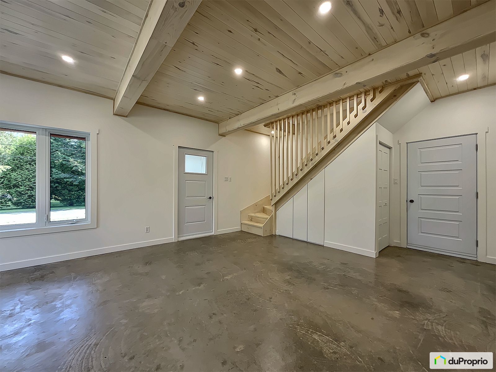 210 Rue Du Domaine — photo 2