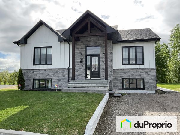 3191 rue des Oseilles, Jonquière (Jonquière) for sale