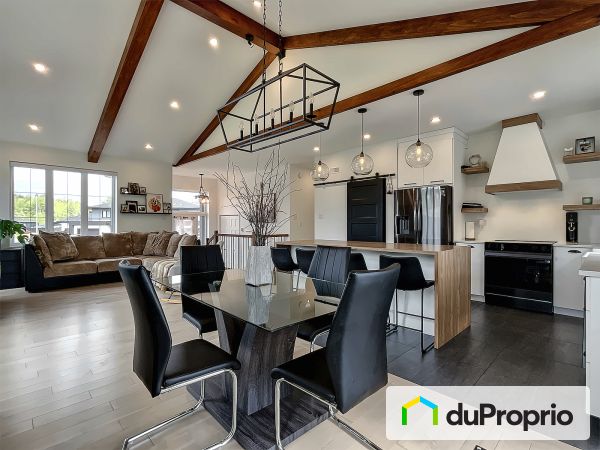 3191 rue des Oseilles, Jonquière (Jonquière) for sale