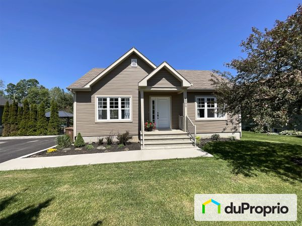 1494, rue Shefford, Bromont à vendre