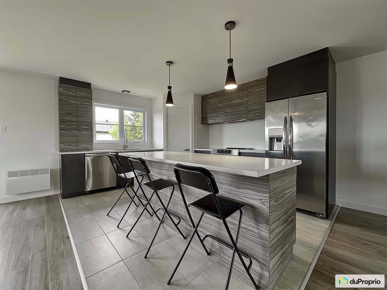 958 Rue Des Freres Pare — photo 3