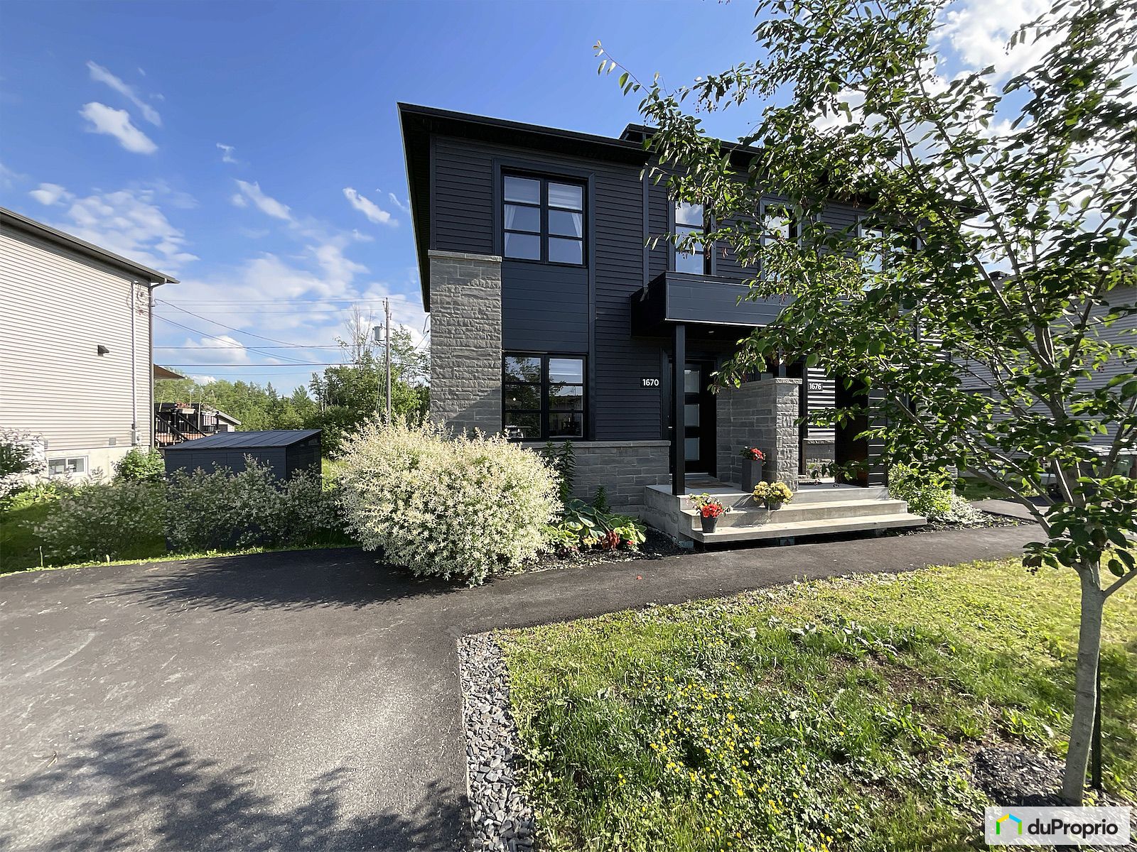 1670 Rue Matisse — photo 3