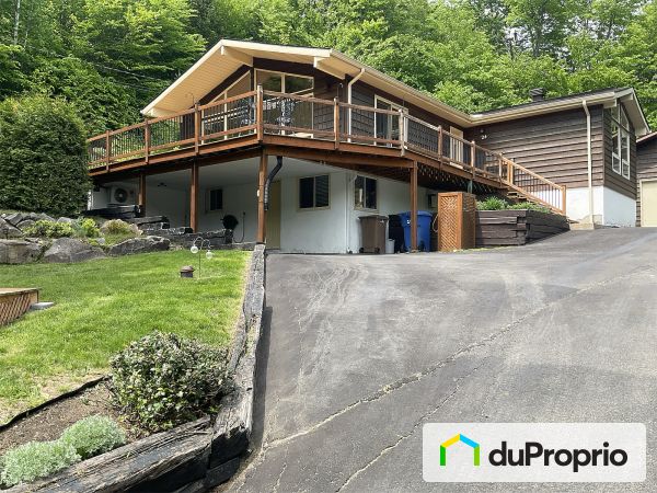 24 rue du Sentier-du-Chevreuil, Ste-Marguerite-Du-Lac-Masson for sale