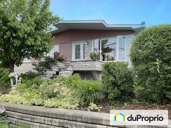 Summer Front - 661 9e rue, St-Jérôme (St-Antoine) for sale