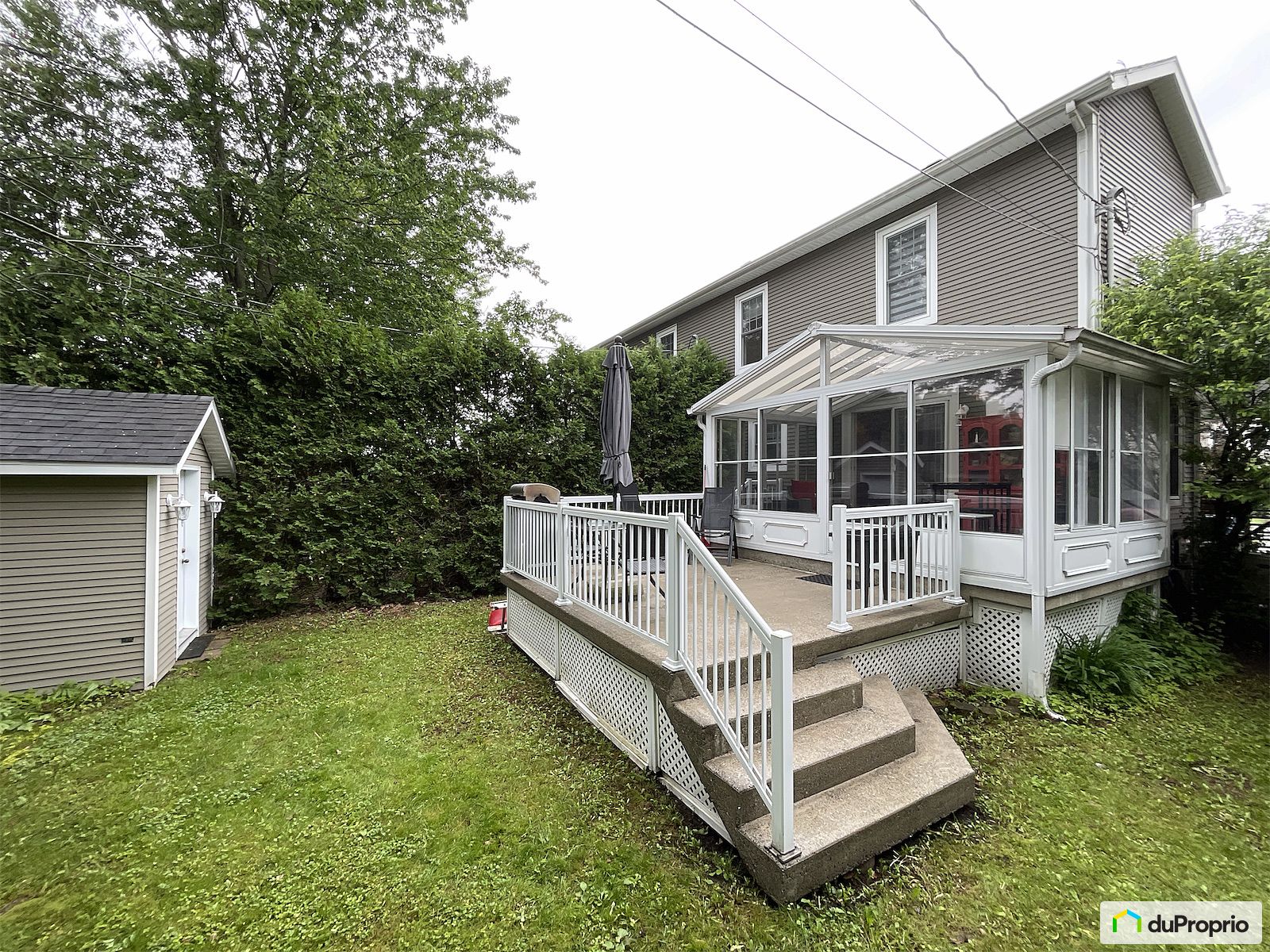 583 Rue Providence — photo 2