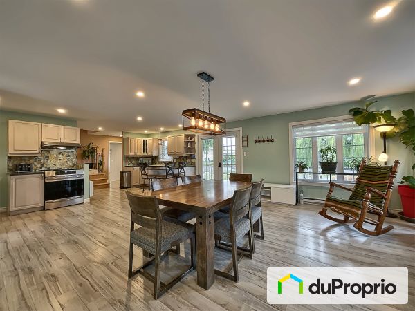 Salle à manger - 167, 39e avenue, Ste-Barbe à vendre