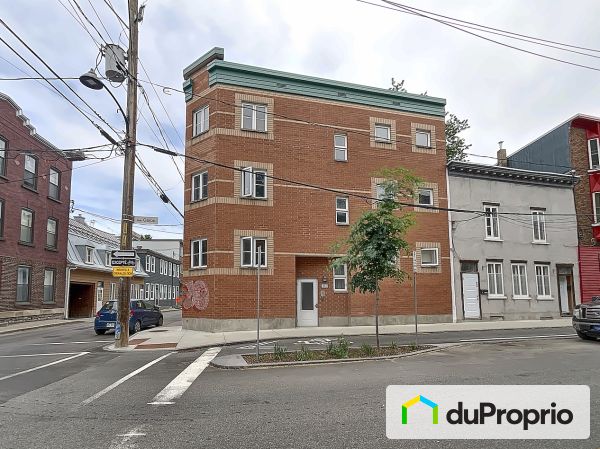 2-277 Rue Caron, Saint-Roch for sale