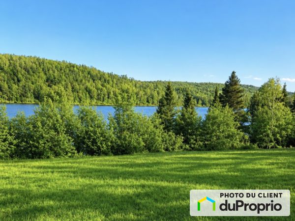 444 chemin du Lac-à-Larche, Lac-Cayamant for sale