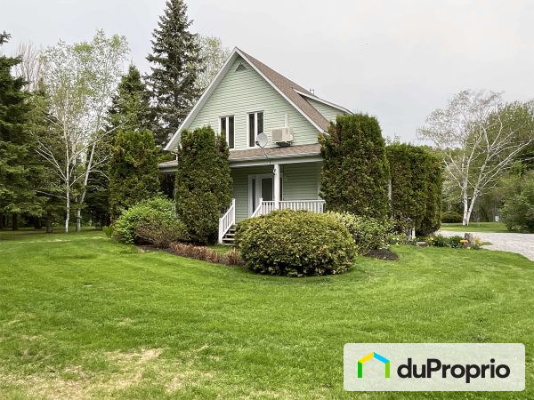 1284, rang St-Anne, Métabetchouan-Lac-à-la-Croix à vendre