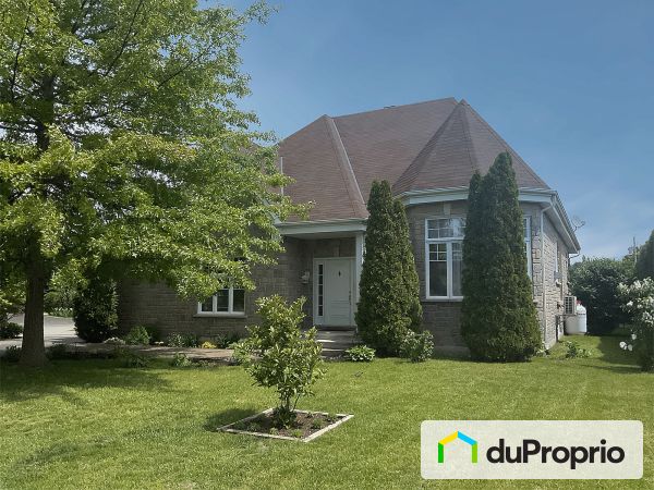 194 15e Avenue, St-Zotique à vendre